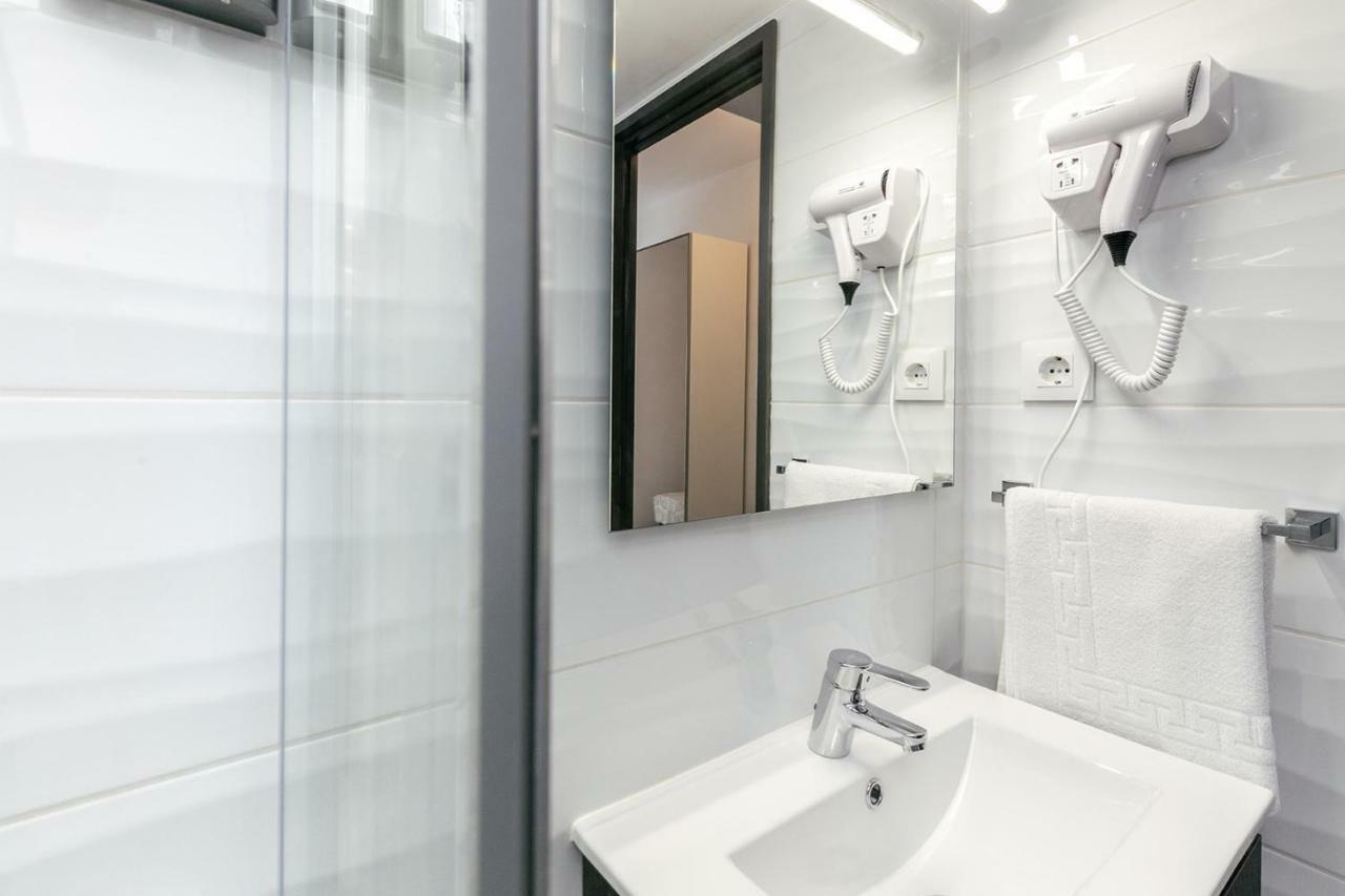 Empuria Beach D-Luxe إمبوريابرافا المظهر الخارجي الصورة