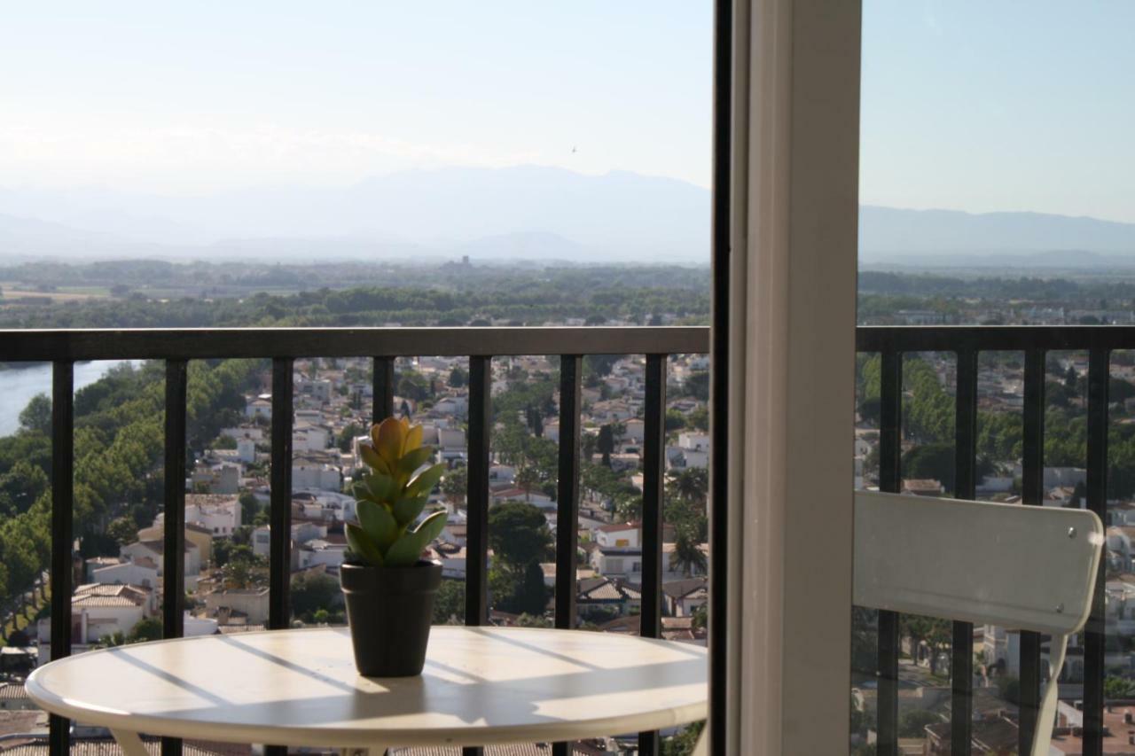Empuria Beach D-Luxe إمبوريابرافا المظهر الخارجي الصورة